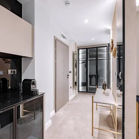 Mirror 4*