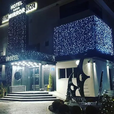 Hotel Mirror 4*