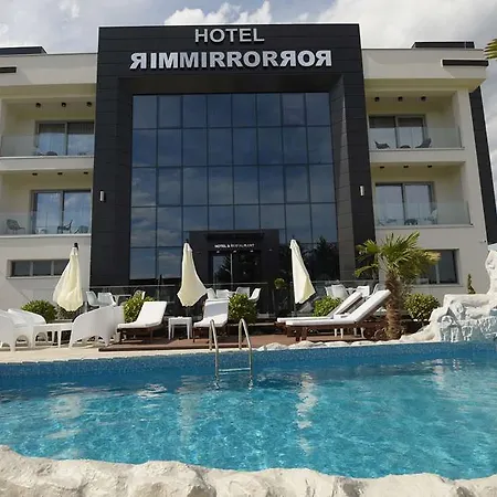 Hotel Mirror 4*